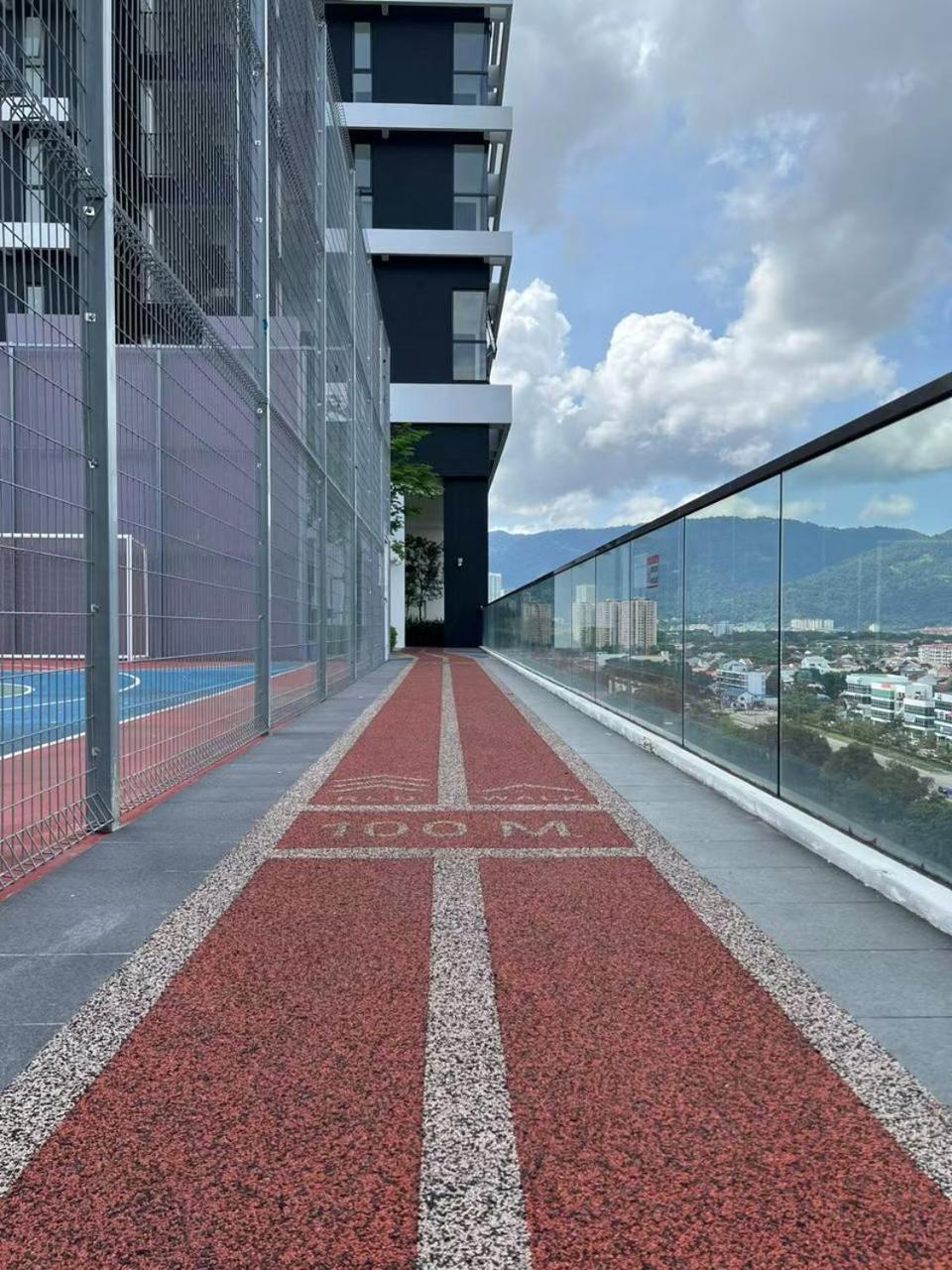 Urban Suites Two Or Three Bedroom Georgetown By Anc Jelutong المظهر الخارجي الصورة