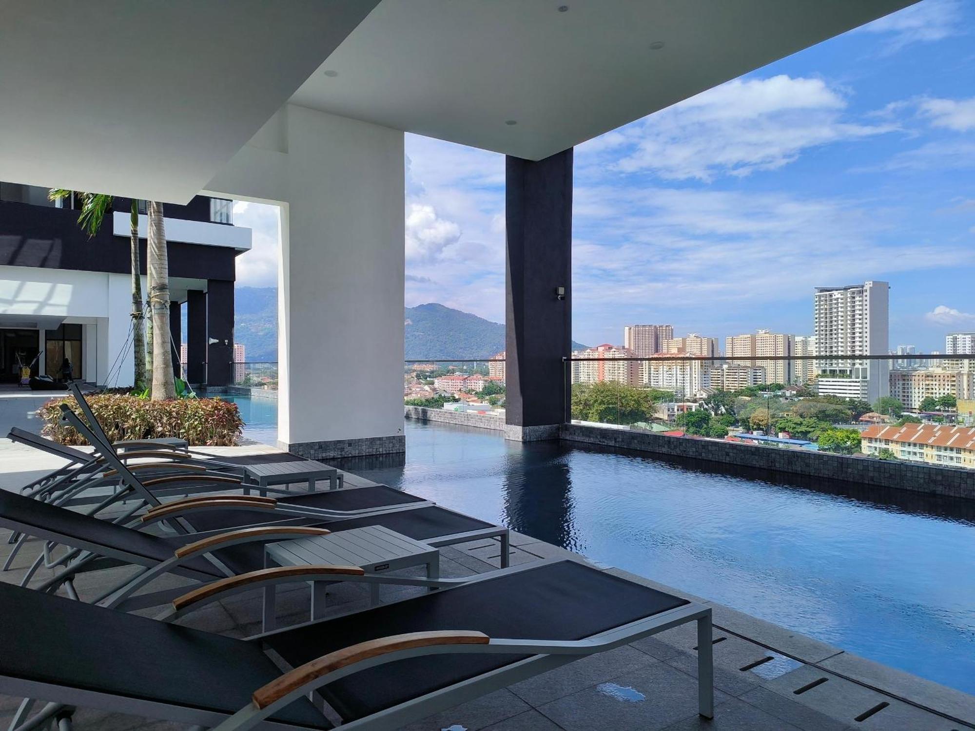 Urban Suites Two Or Three Bedroom Georgetown By Anc Jelutong المظهر الخارجي الصورة