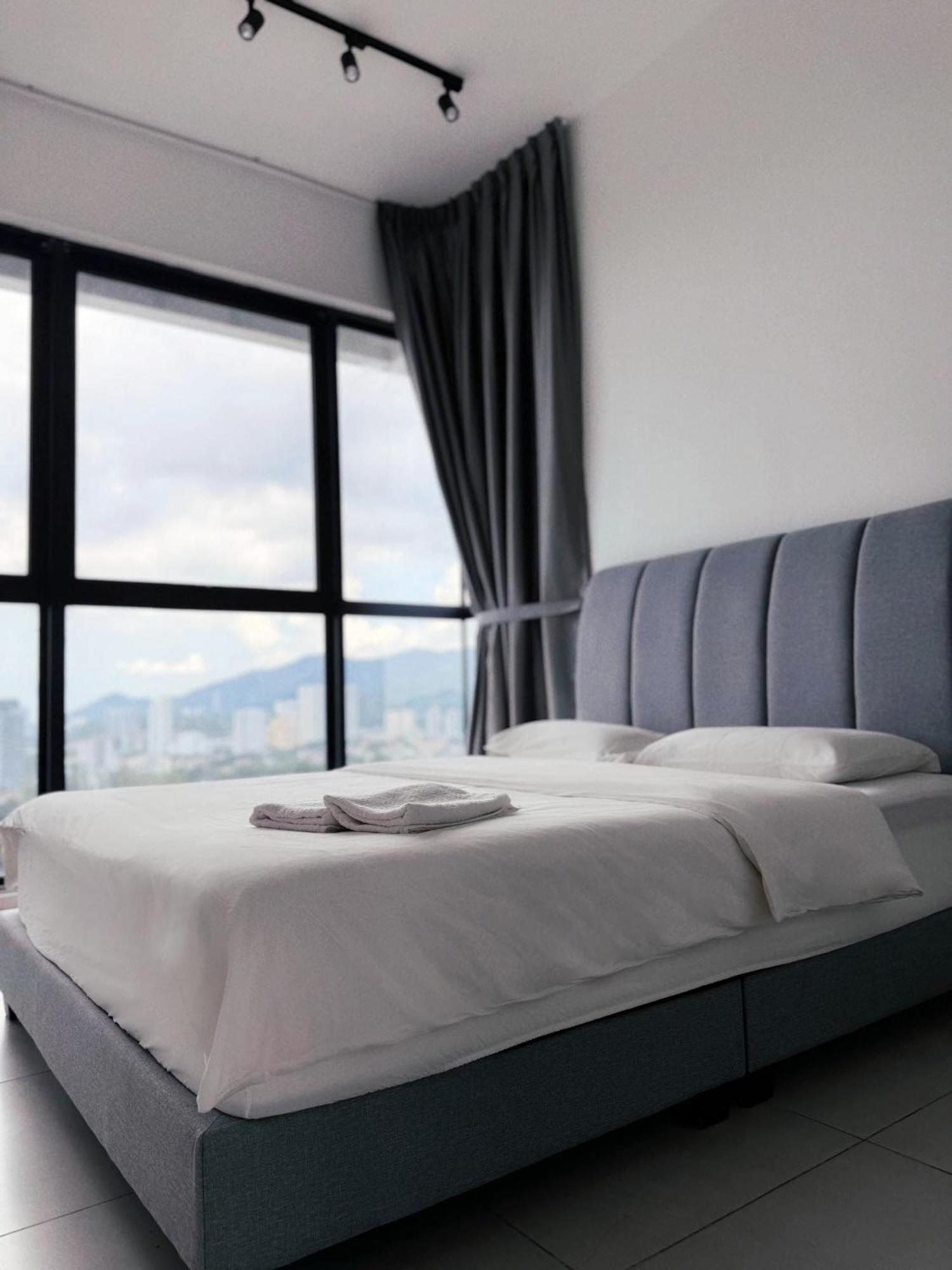 Urban Suites Two Or Three Bedroom Georgetown By Anc Jelutong المظهر الخارجي الصورة