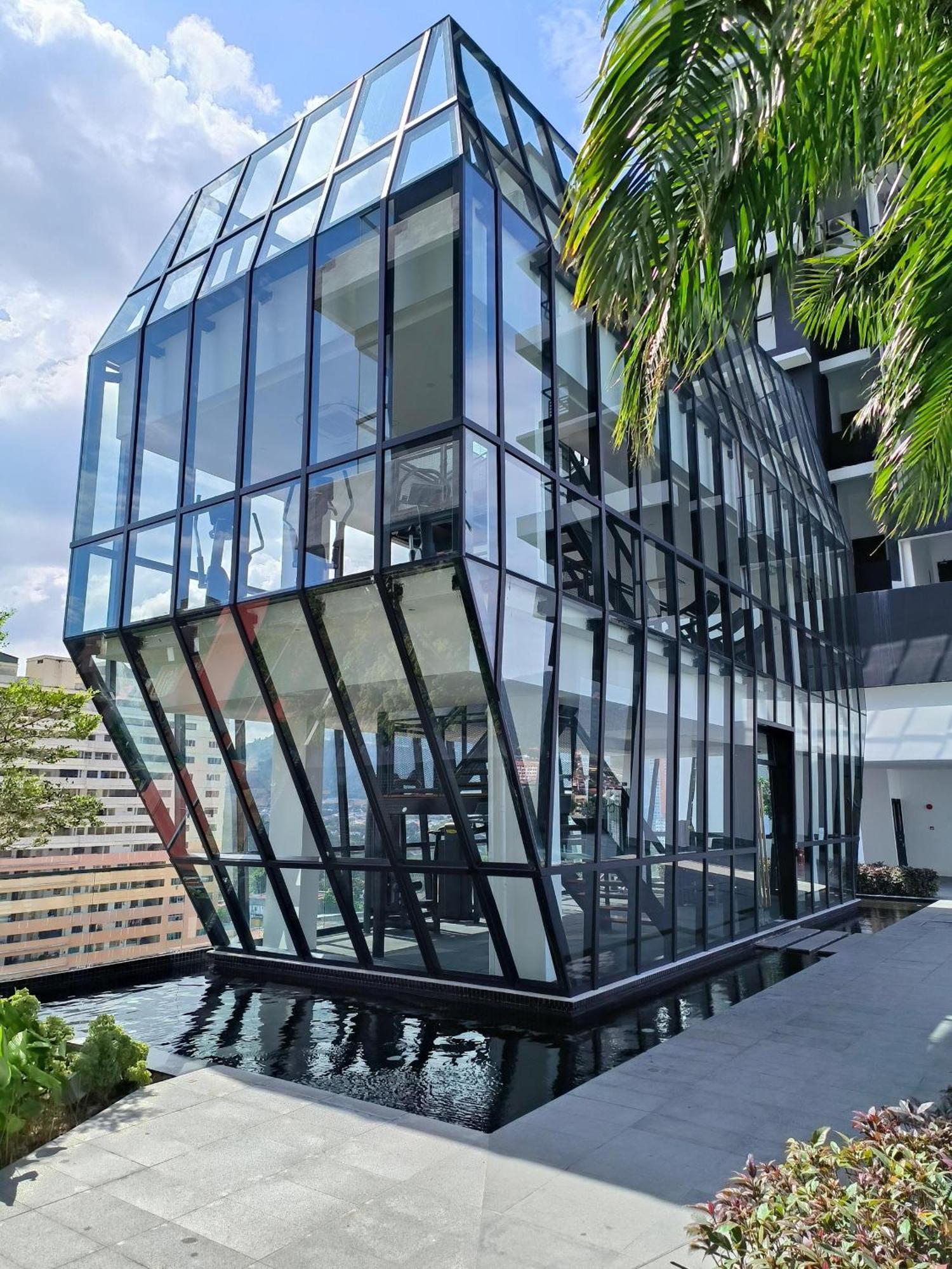 Urban Suites Two Or Three Bedroom Georgetown By Anc Jelutong المظهر الخارجي الصورة