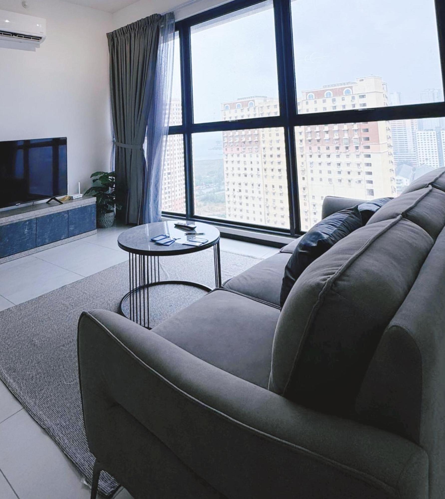 Urban Suites Two Or Three Bedroom Georgetown By Anc Jelutong المظهر الخارجي الصورة
