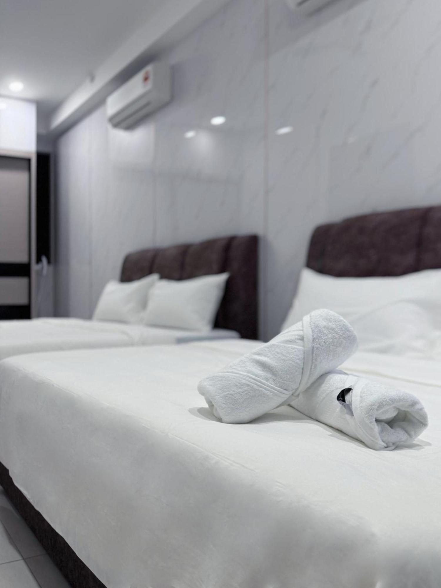 Urban Suites Two Or Three Bedroom Georgetown By Anc Jelutong المظهر الخارجي الصورة